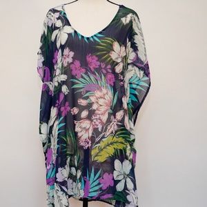 Kona Sol Navy Floral Kimono